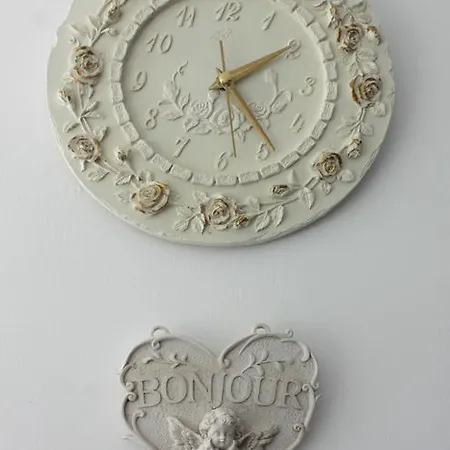 מלון Lara Ilica 2*