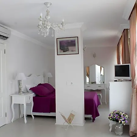 Lara Ilica 2* Çeşme