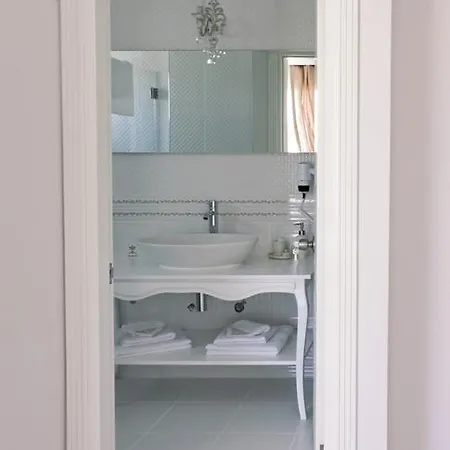 Lara Ilica Cesme