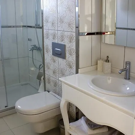 Hotel Lara Ilica 2*