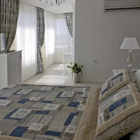 Lara Ilica Hotel